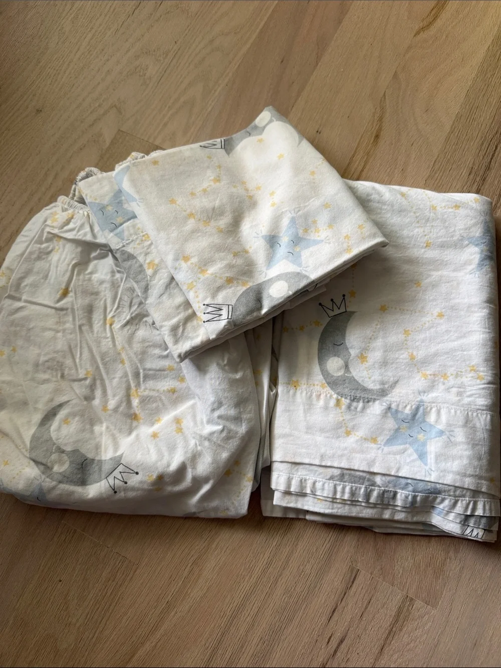 Pottery Barn Moon & Star Bedding Set - White, Gray, Light Blue, Pale Yellow